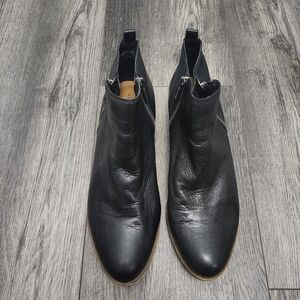 Lucky brand women's ankle bootie size 9.5 M black